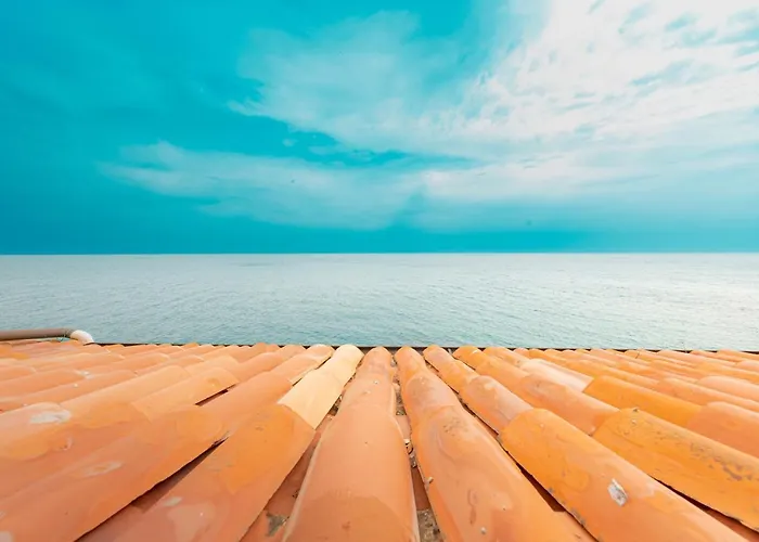 Jureka Sea View 1 شقة تْشيفالو