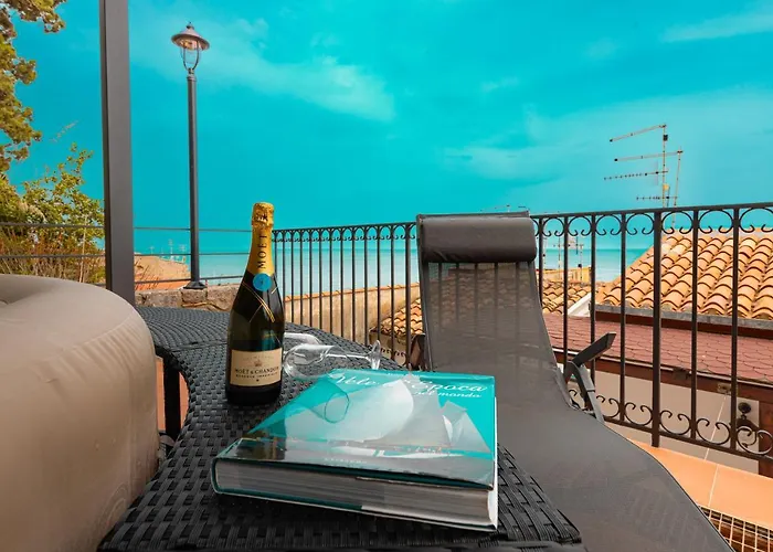 شقة Jureka Sea View 1 تْشيفالو